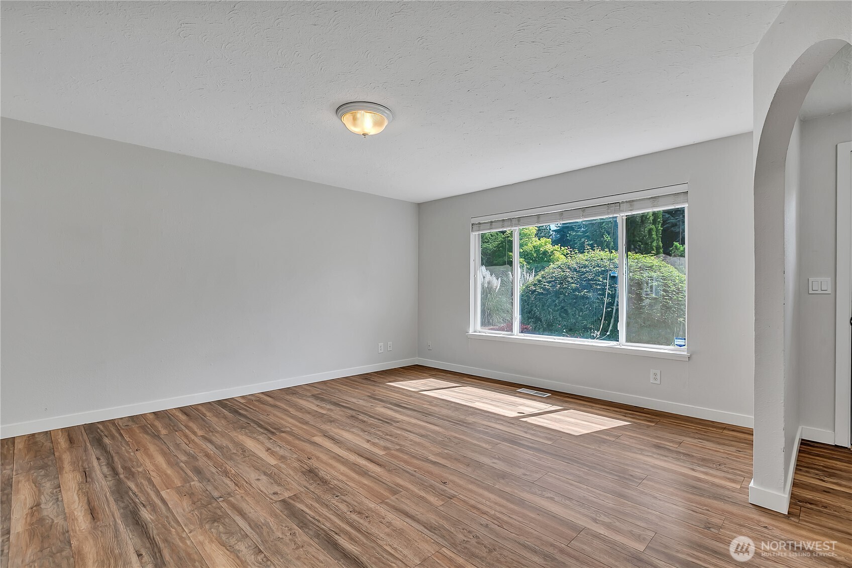 817 Hilltop Avenue