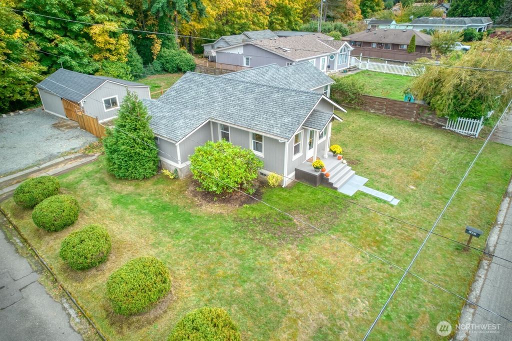 Photo of 1401 S Pine Street, Port Angeles, WA 98362 (MLS # 2451469)