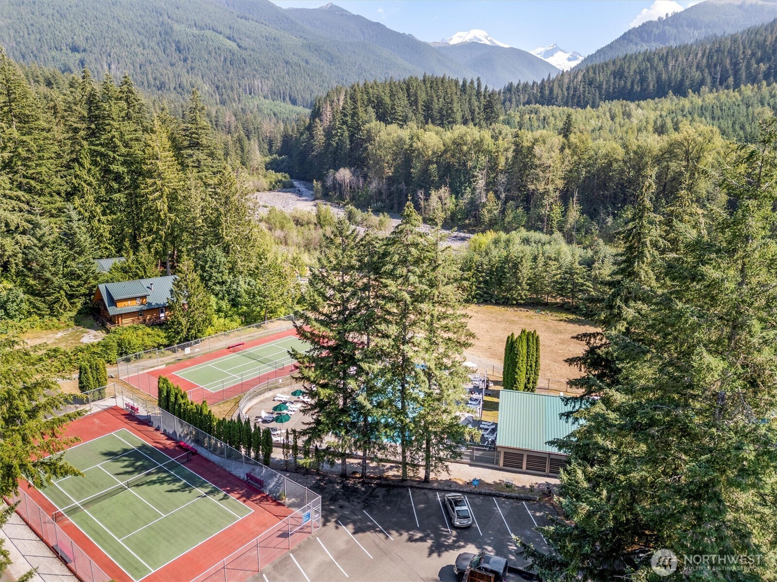 Deming, Washington 98244, United States, 2 Bedrooms Bedrooms, ,2 BathroomsBathrooms,Residential,Active,106277