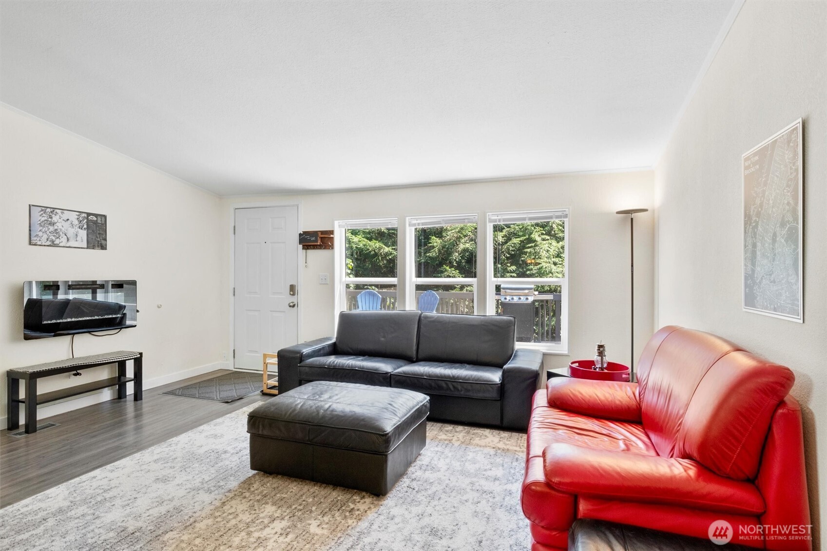 Deming, Washington 98244, United States, 2 Bedrooms Bedrooms, ,2 BathroomsBathrooms,Residential,Active,106277