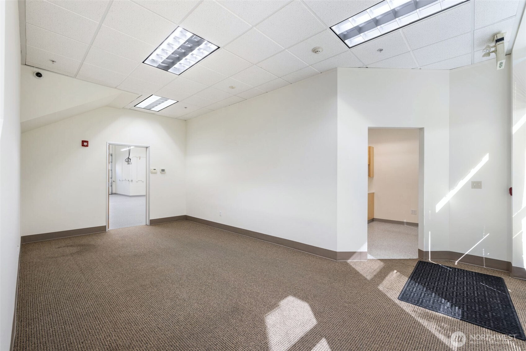 8022 SE Bracken Place