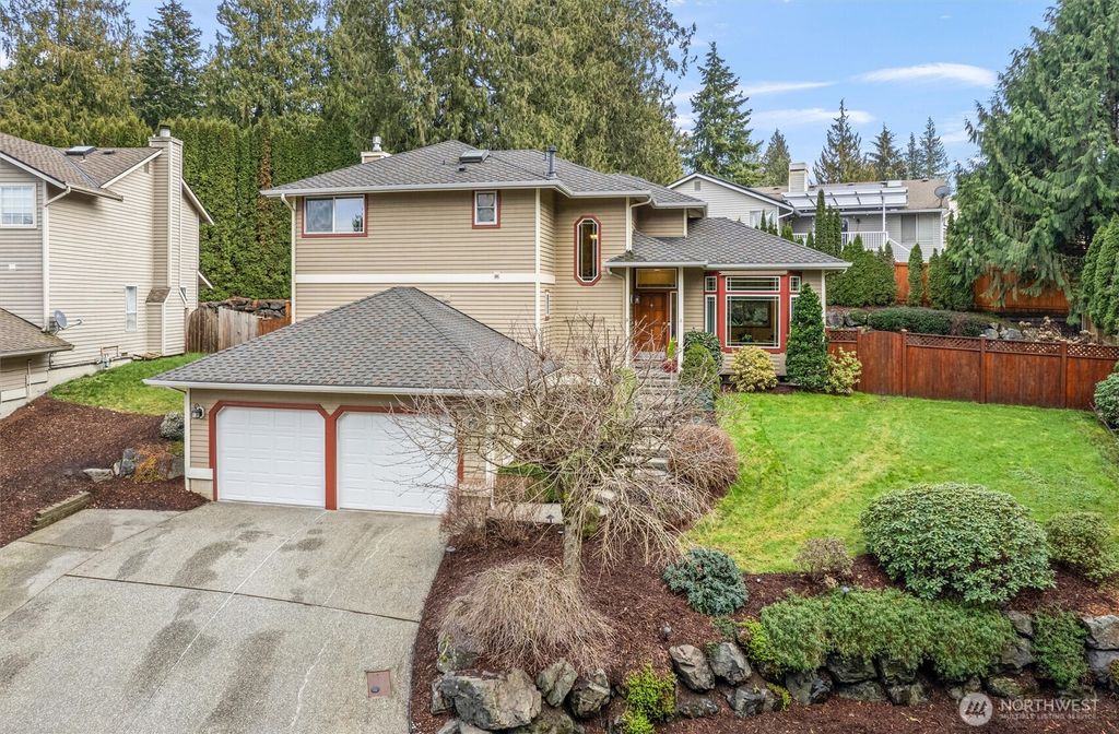 Photo of 18109 Vineway Place, Arlington, WA 98223 (MLS # 2338491)
