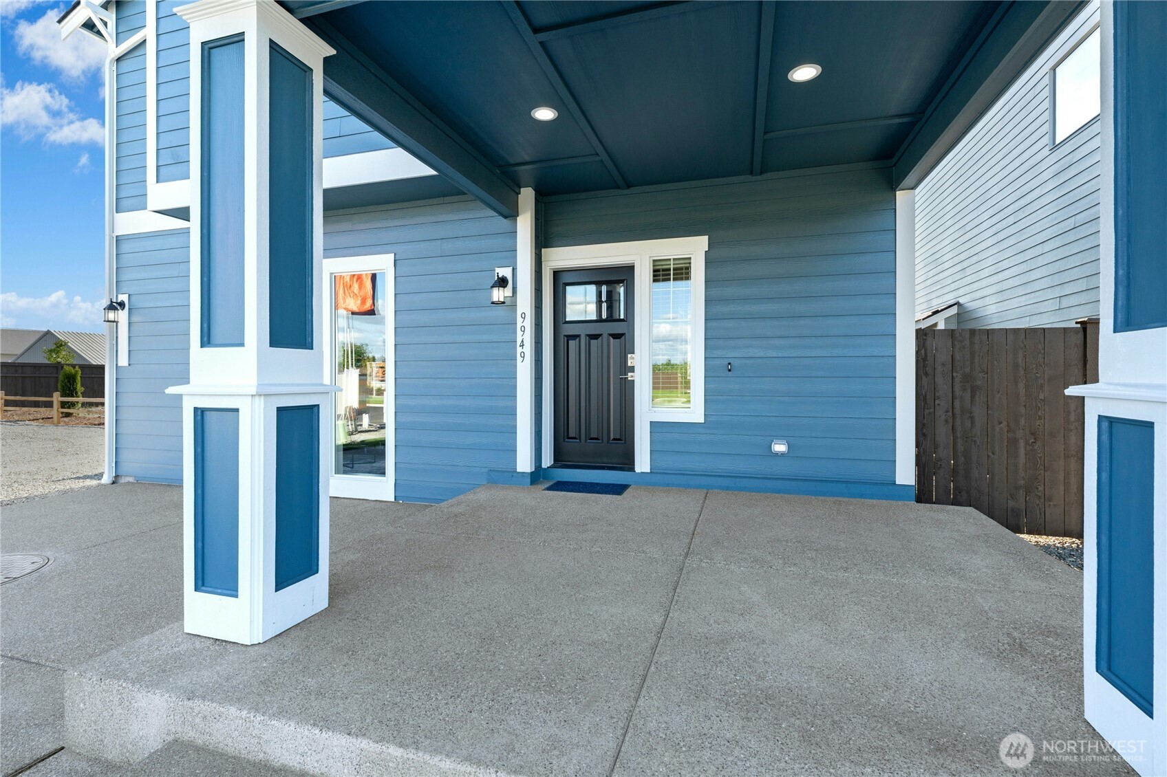 9437 Chief Leschi Street SE 4