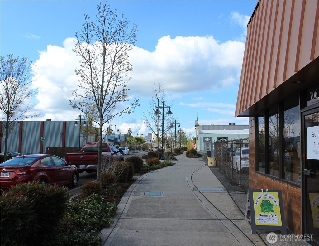 Photo of 706 Pacific Avenue, Bremerton, WA 98337 (MLS # 2593830)