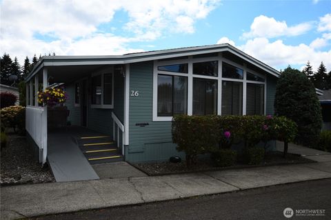 Photo of 2500 S 370th Street #26, Federal Way, WA 98003 (MLS # 2531000)