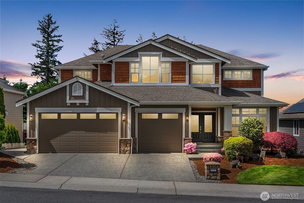 Photo of 11921 157th Avenue NE, Redmond, WA 98052 (MLS # 2481594)