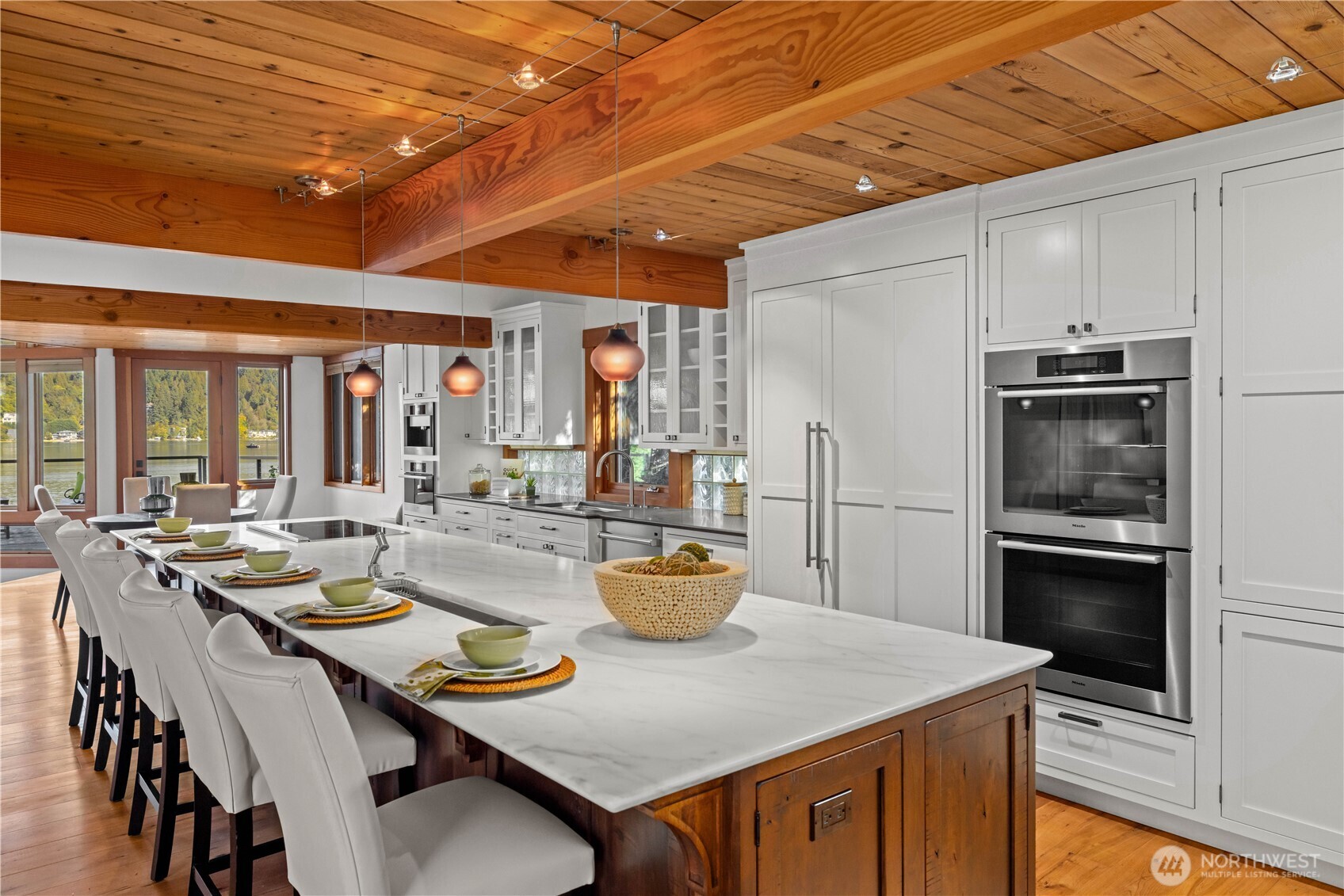 2624 W Lake Sammamish Parkway NE