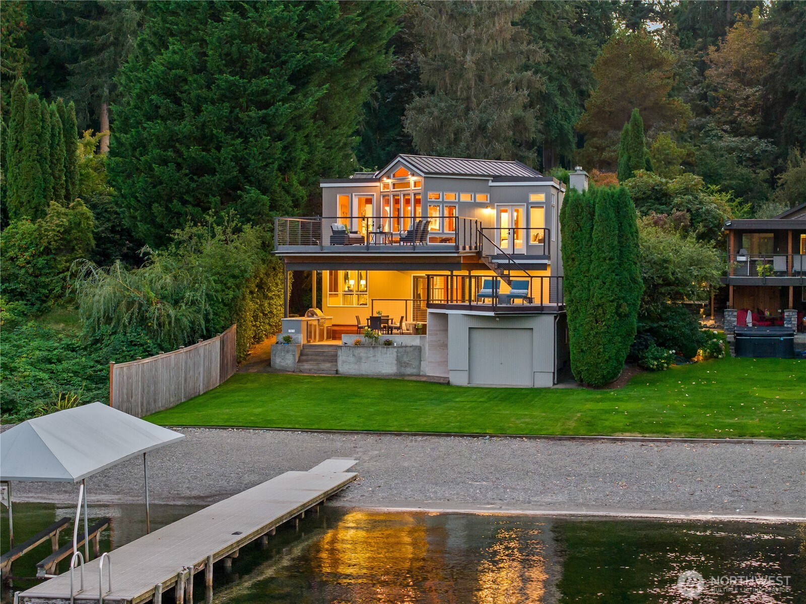 2624 W Lake Sammamish Parkway NE