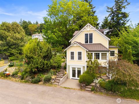 832 Willow Street Port Townsend WA 98368