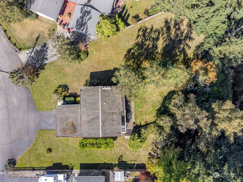 Photo of 817 Olympic Boulevard, Everett, WA 98203 (MLS # 2295236)