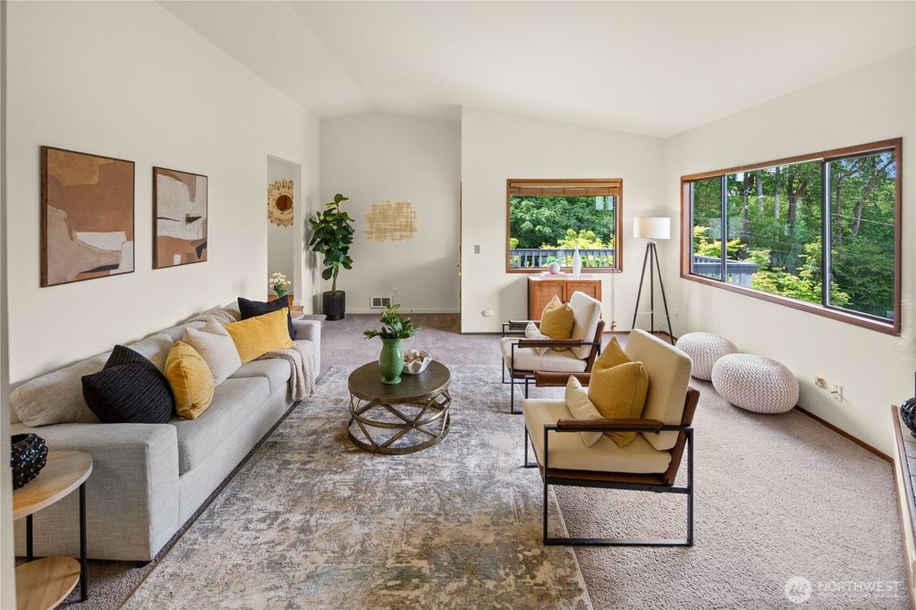 Photo of 1710 30th Avenue, Seattle, WA 98122 (MLS # 2529389)