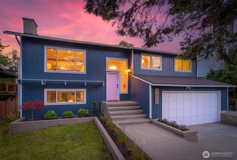 Photo of 3025 NE 205th Street, Lake Forest Park, WA 98155 (MLS # 2579714)