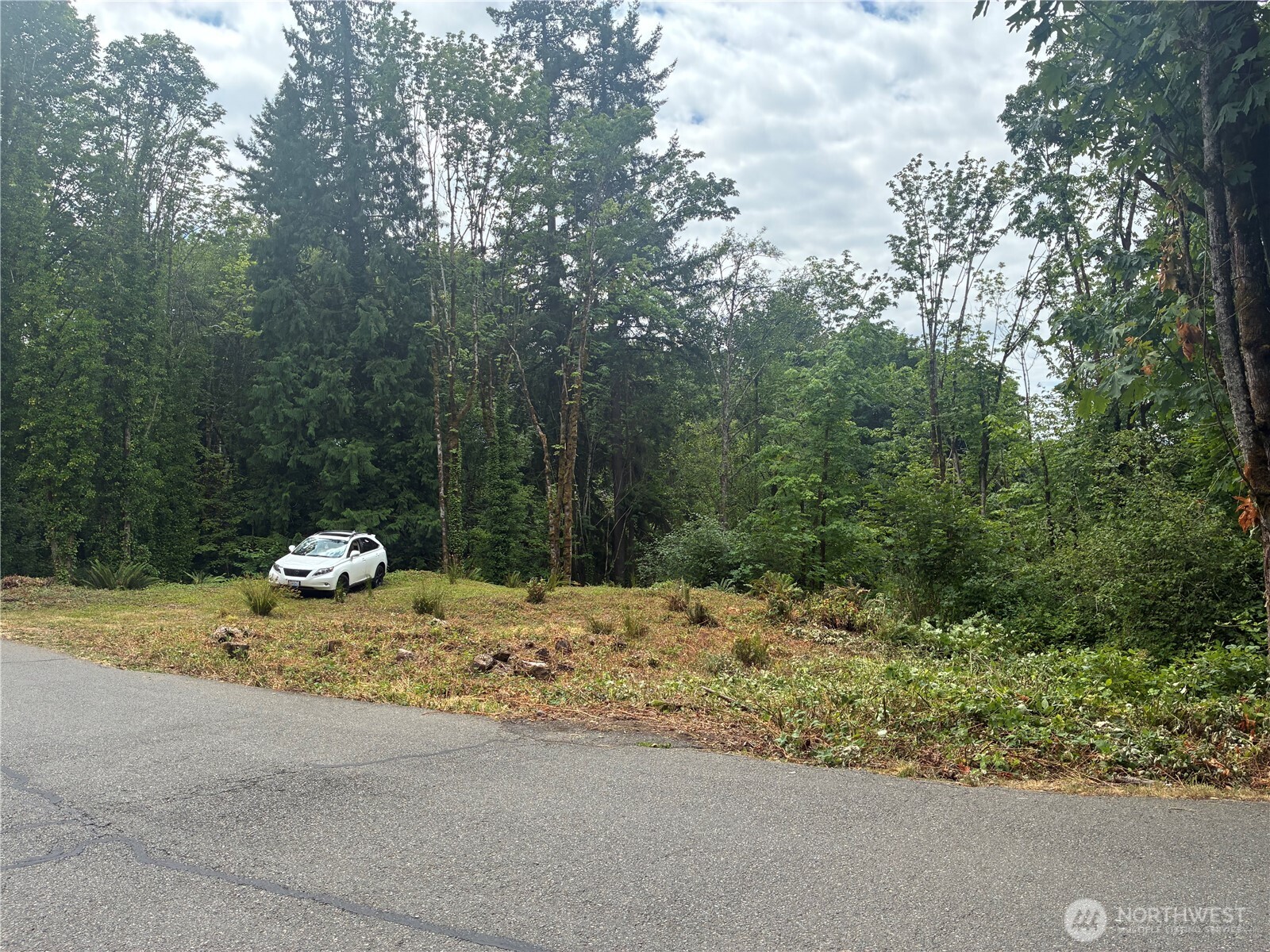 8 136th Avenue SE