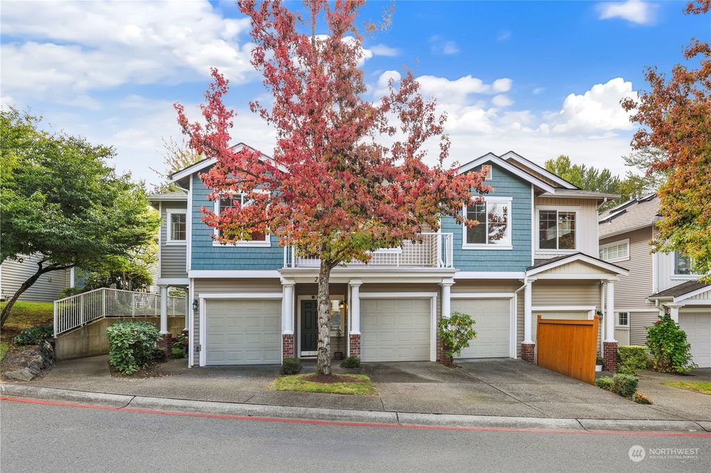 Photo of 225 S 51st Street #B, Renton, WA 98055 (MLS # 2297738)