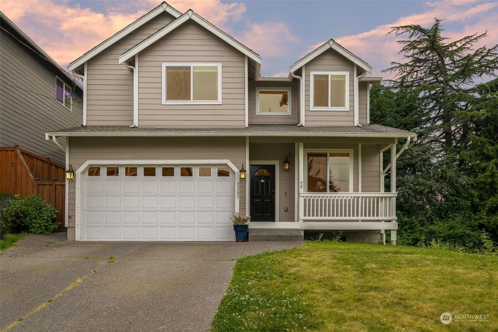 Photo of 2237 SW 103rd Place, Seattle, WA 98146 (MLS # 2252347)