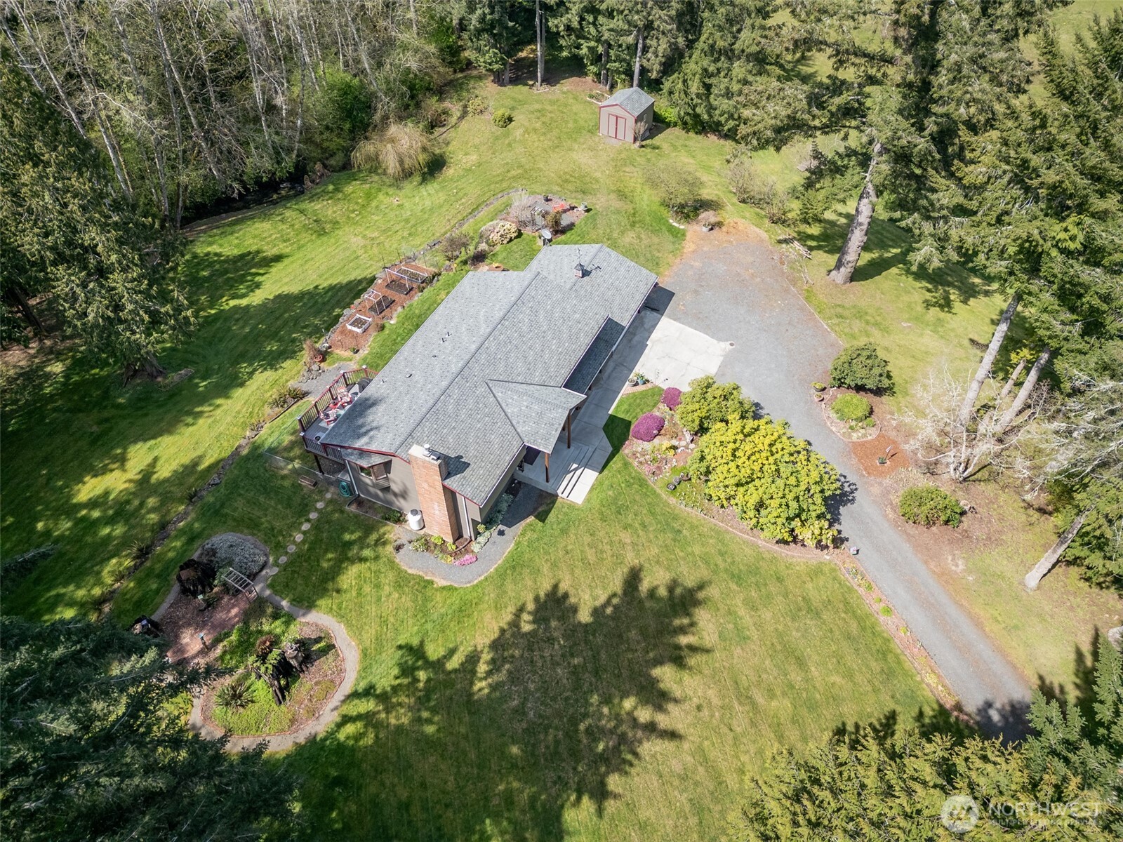 183 Oxenford Rd.