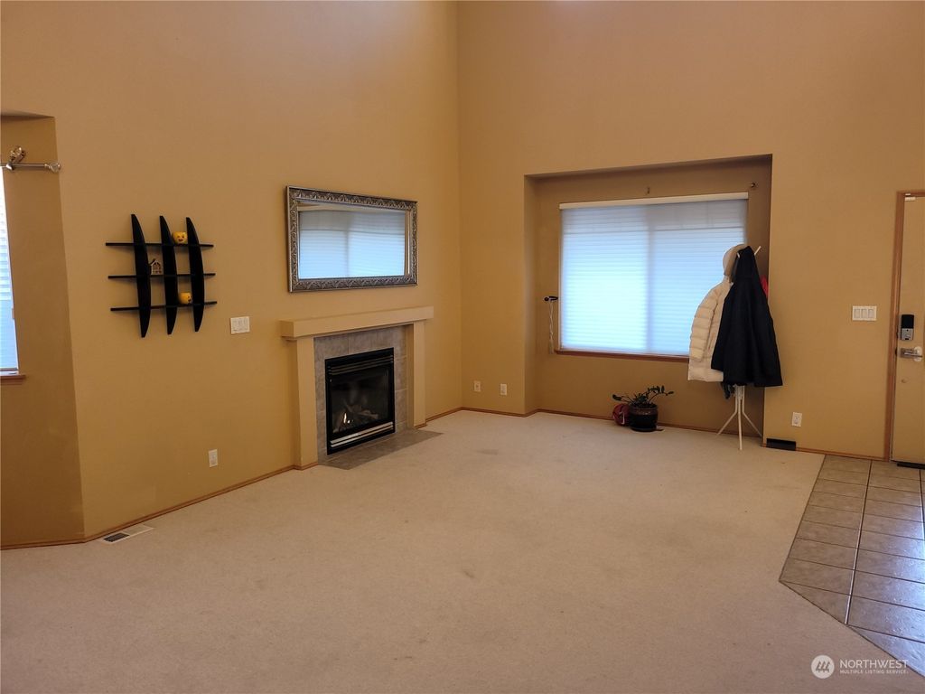Photo of 6519 76th Drive NE, Marysville, WA 98270 (MLS # 2303943)