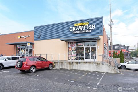 22001 Highway 99 400 Edmonds WA 98026