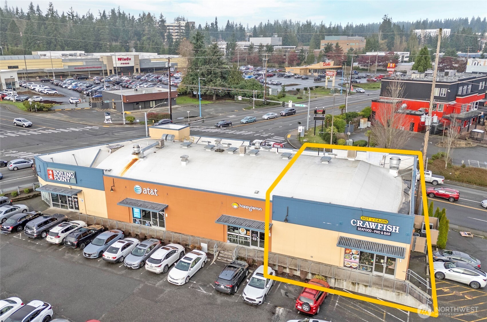 22001 Highway 99 400