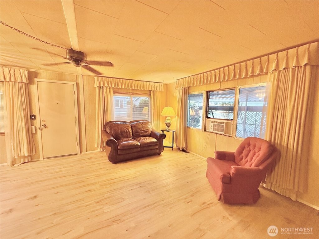 Photo of 18137 31st Avenue S, SeaTac, WA 98188 (MLS # 2355958)
