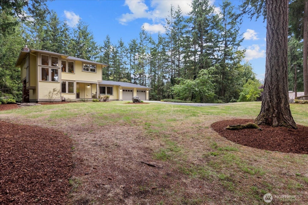 Photo of 20012 NE 177th St ST, Woodinville, WA 98077 (MLS # 2583563)