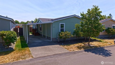 Photo of 2012 94th Street Ct E, Tacoma, WA 98445 (MLS # 2554716)