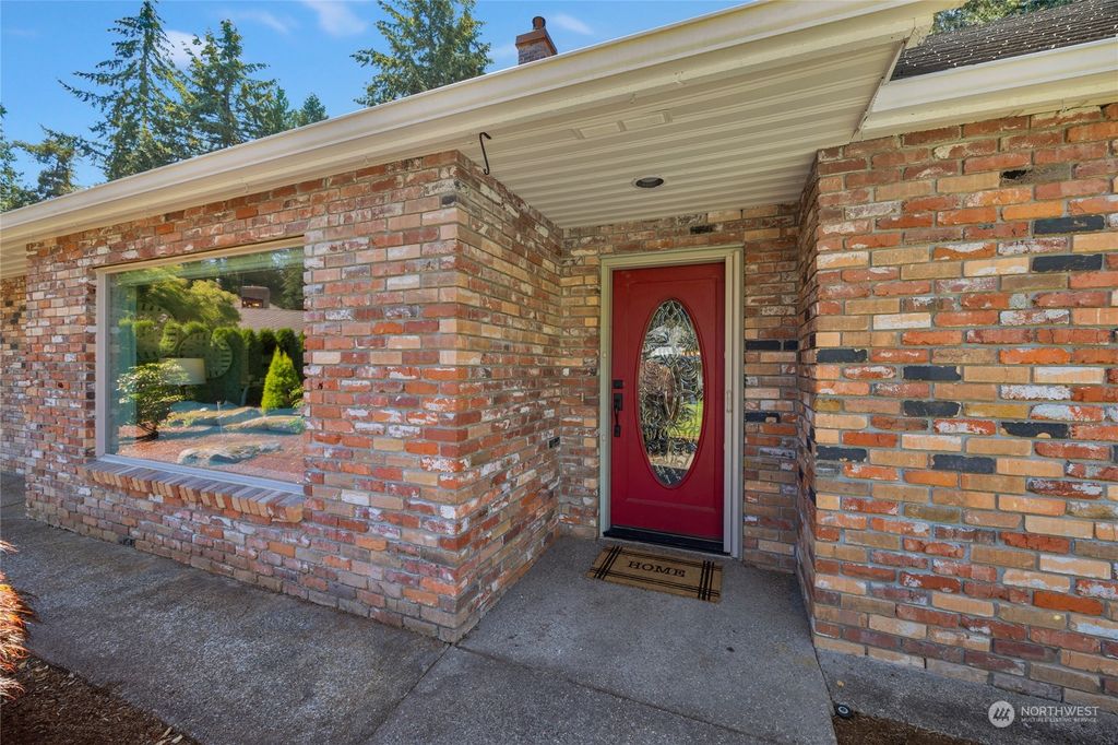 Photo of 1922 144th Street SE, Mill Creek, WA 98012 (MLS # 2264157)