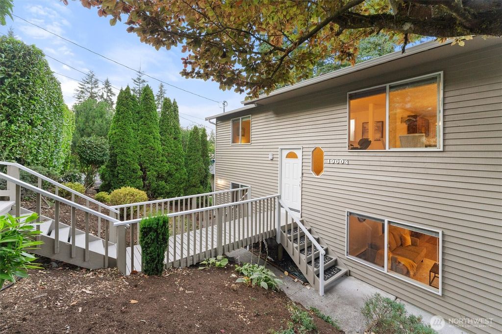 Photo of 19004 12th Avenue NE, Shoreline, WA 98155 (MLS # 2408118)