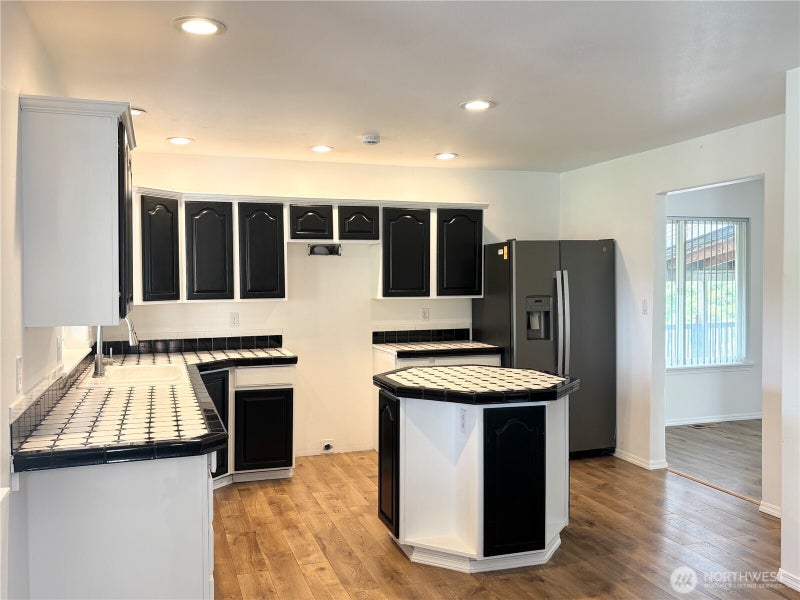 2261 Pleasant Hill Road