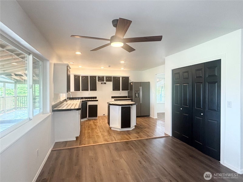 2261 Pleasant Hill Road