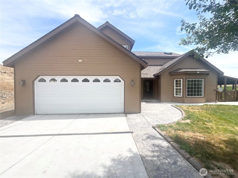 2261 Pleasant Hill Road