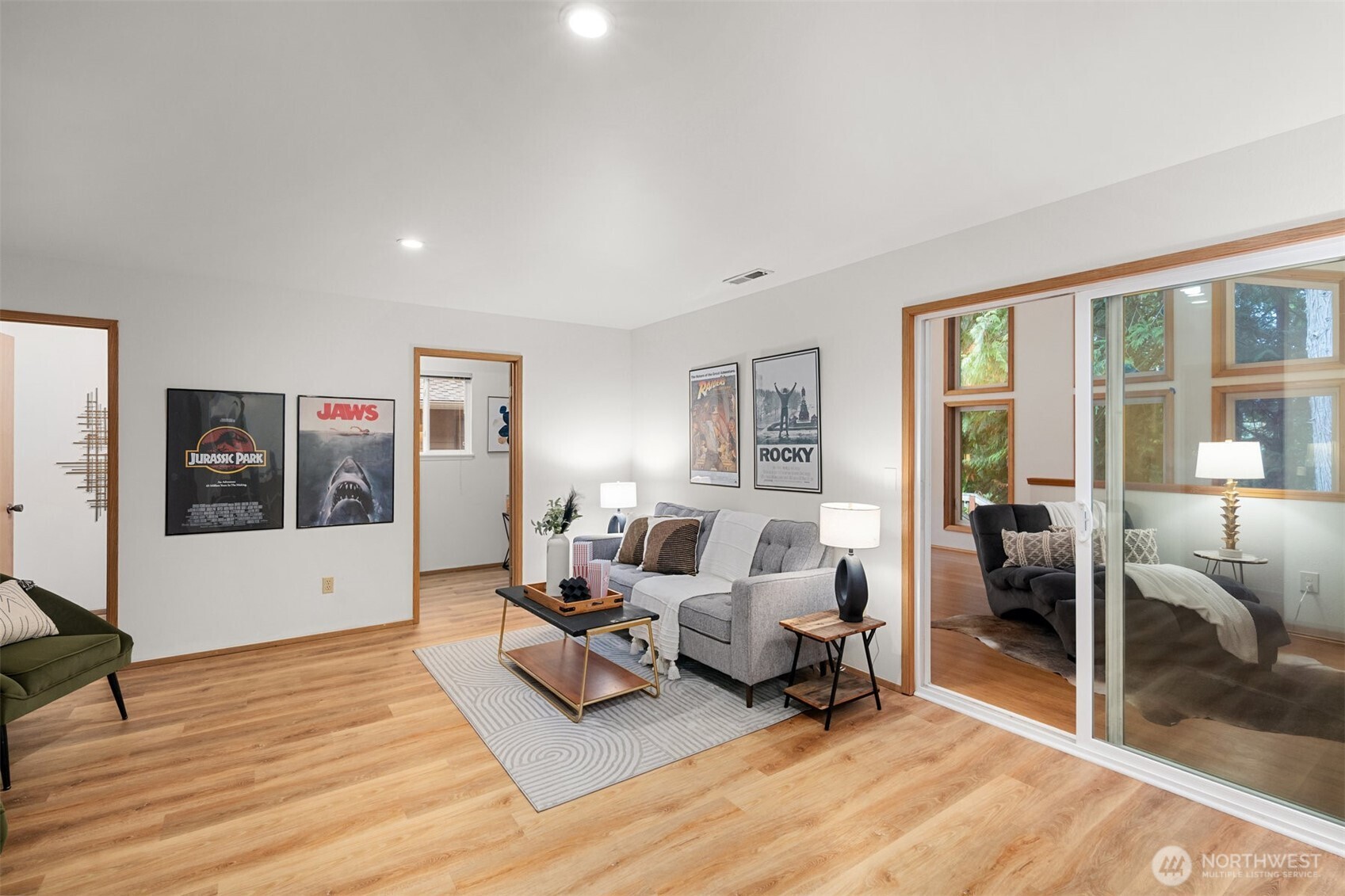 Redmond, Washington 98052, United States, 3 Bedrooms Bedrooms, ,2 BathroomsBathrooms,Residential,Active,234303