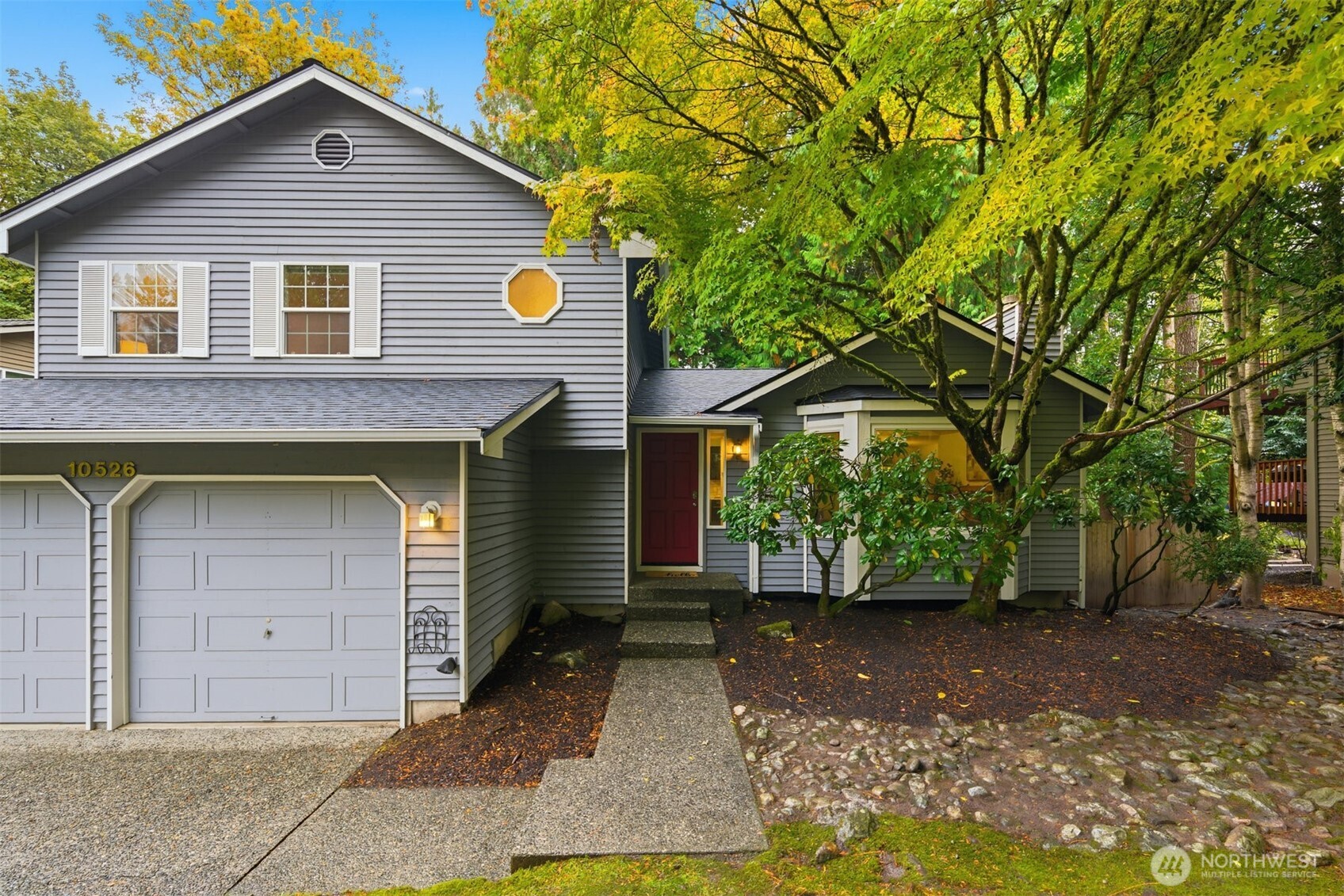 Redmond, Washington 98052, United States, 3 Bedrooms Bedrooms, ,2 BathroomsBathrooms,Residential,Active,234303