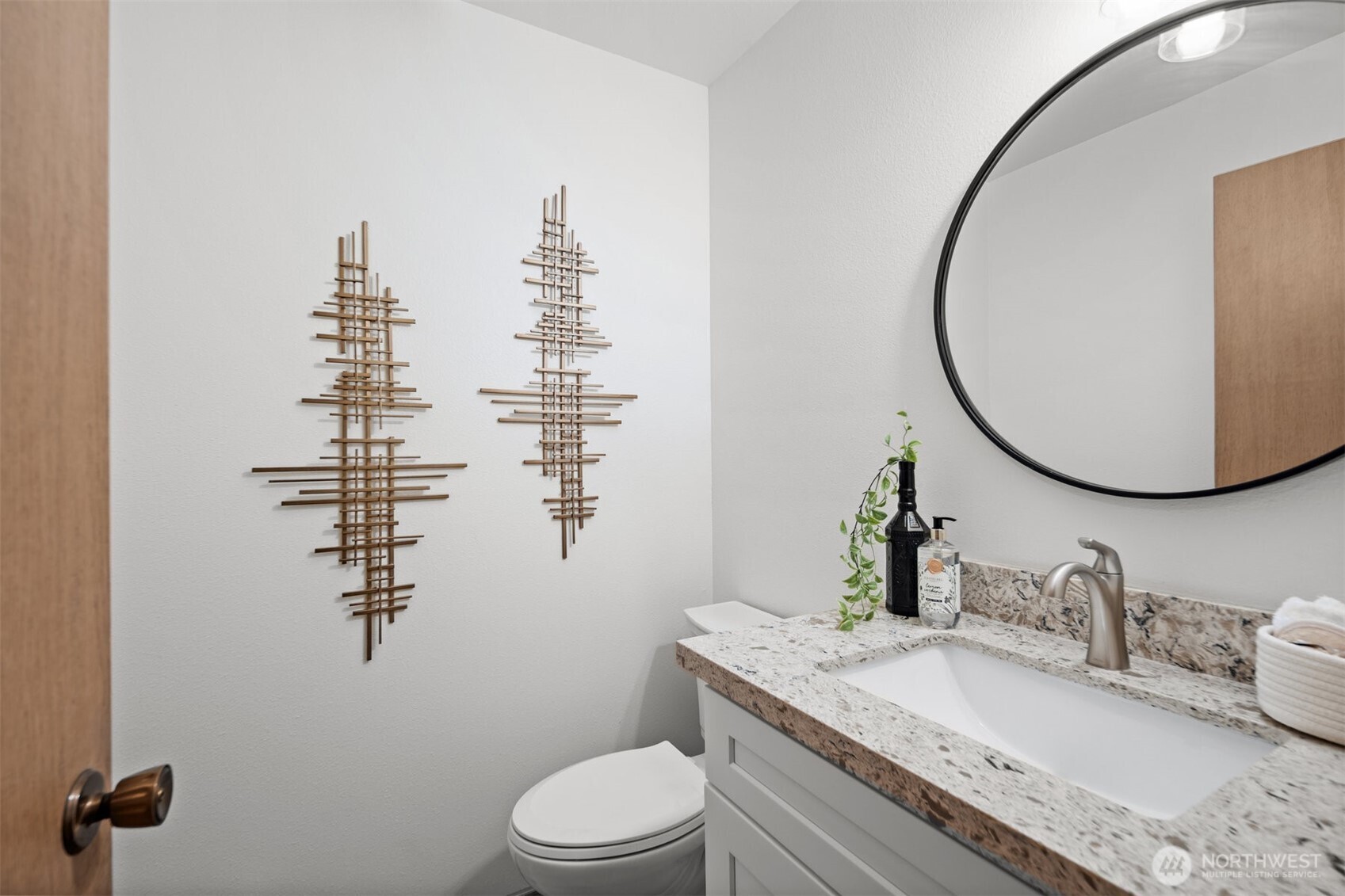 Redmond, Washington 98052, United States, 3 Bedrooms Bedrooms, ,2 BathroomsBathrooms,Residential,Active,234303