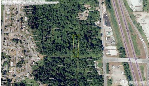 Photo of 0 West Valley HWY E, Edgewood, WA 98372 (MLS # 2454357)