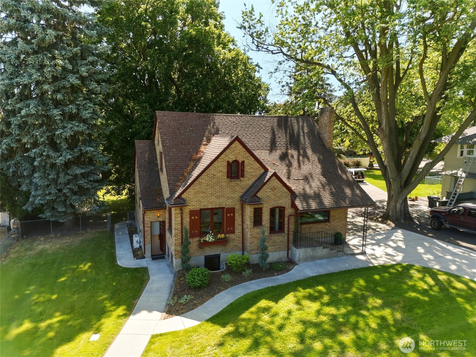 317 Main Street
