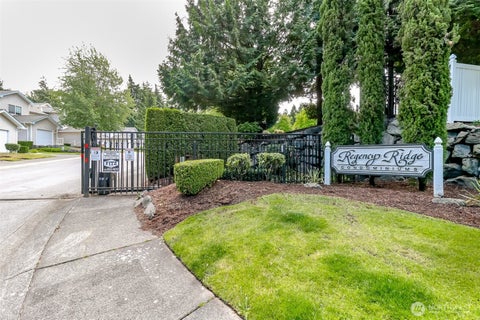 Photo of 2037 S 368th Place, Federal Way, WA 98003 (MLS # 2537738)