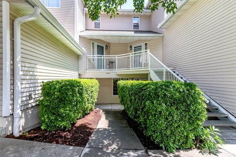 Photo of 2037 S 368th Place, Federal Way, WA 98003 (MLS # 2537738)