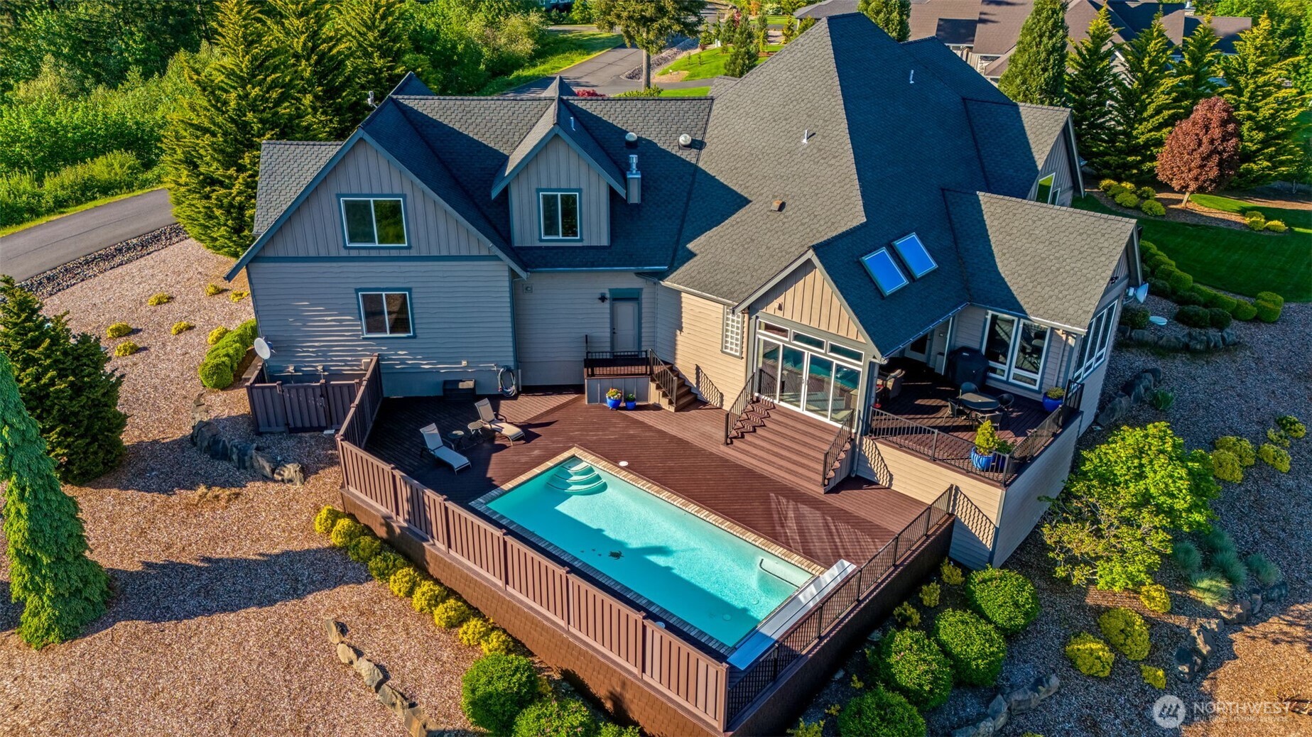 714 Sommerset Road