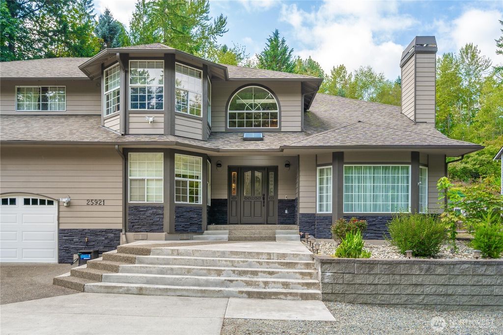 Photo of 25921 Witte Road SE, Maple Valley, WA 98038 (MLS # 2432721)