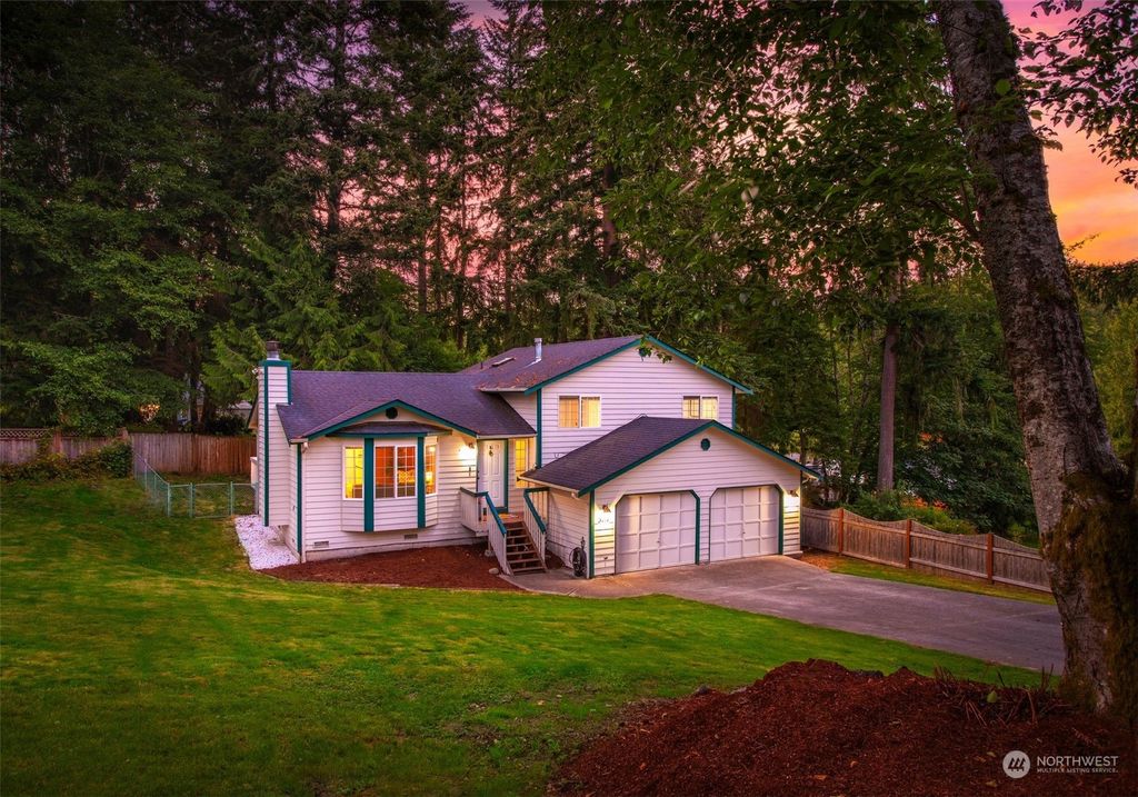 Photo of 3717 142nd Street NW, Marysville, WA 98271 (MLS # 2263948)