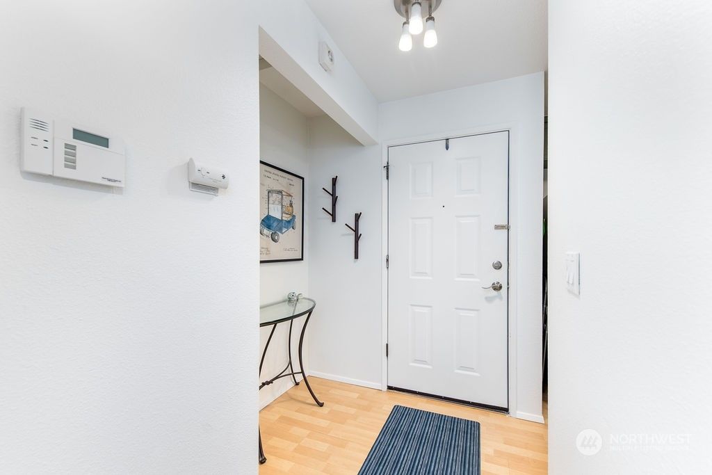 Photo of 4118 SW 212th Street #C302, Mountlake Terrace, WA 98043 (MLS # 2322187)