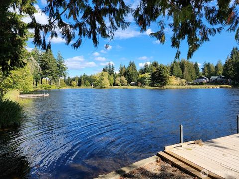 Photo of 181 E Dabob Road, Shelton, WA 98584 (MLS # 2438825)