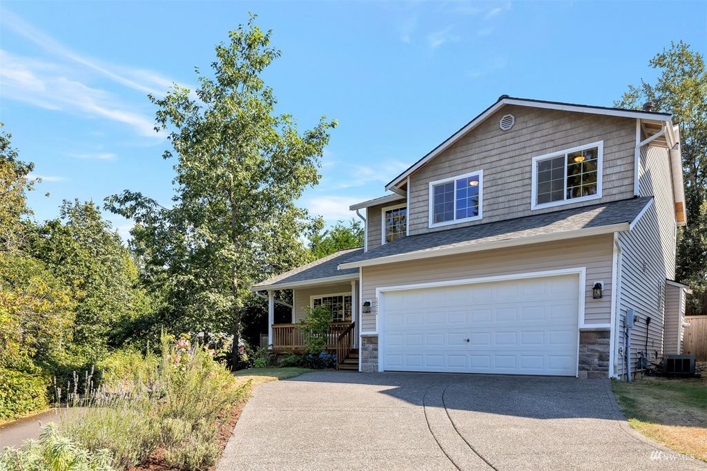 Photo of 2212 188th Place SW, Lynnwood, WA 98036 (MLS # 1987620)