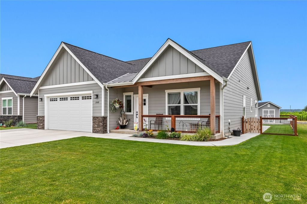 Photo of 2068 Bowfin Way, Lynden, WA 98264 (MLS # 2472838)