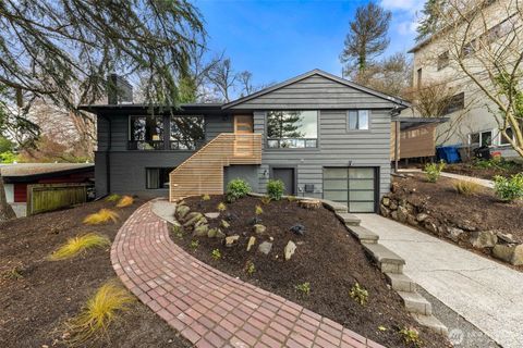 Photo of 2604 NE 82nd Street, Seattle, WA 98115 (MLS # 2480326)