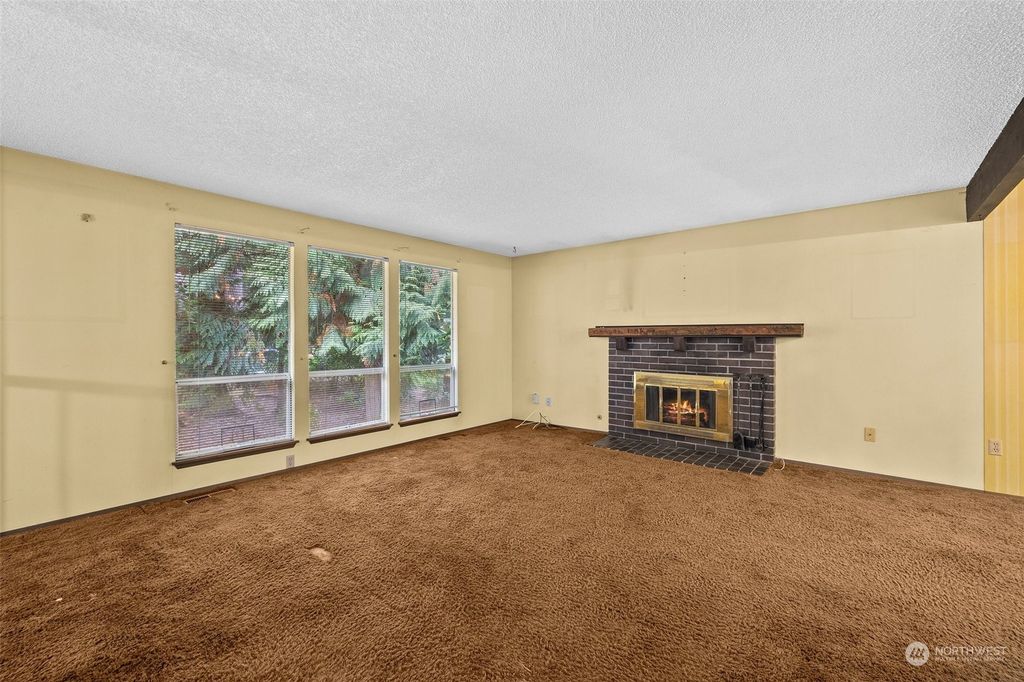 Photo of 22929 38th Avenue SE, Bothell, WA 98021 (MLS # 2304769)