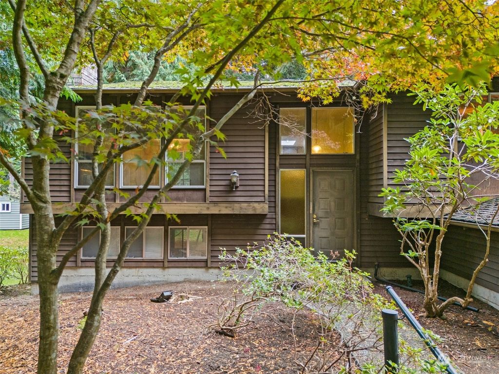 Photo of 22929 38th Avenue SE, Bothell, WA 98021 (MLS # 2304769)