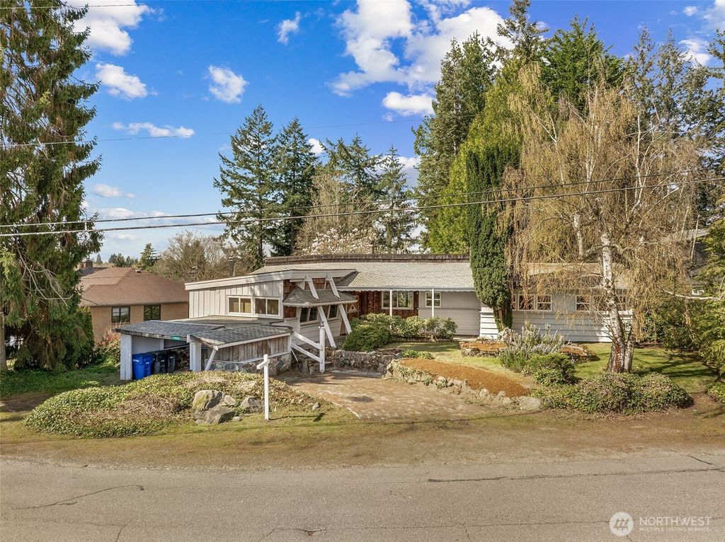 Photo of 19635 4th Avenue S, Des Moines, WA 98148 (MLS # 2491456)