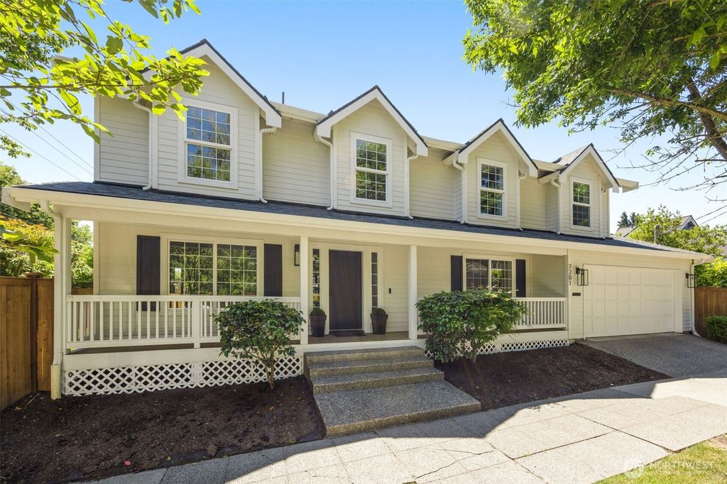 Photo of 7201 Seward Park Avenue S, Seattle, WA 98118 (MLS # 2415152)